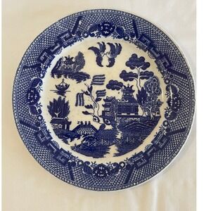 Vintage Blue Willow Dinner Plate Blue White Transferware Pagoda Japan 9 Inch